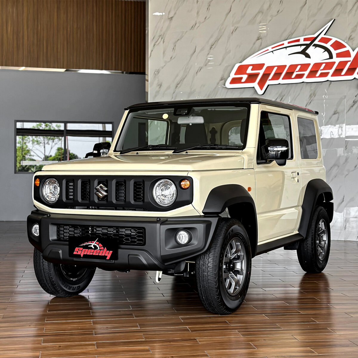 Suzuki Jimny Sierra ที่โชว์รูม SPEEDY