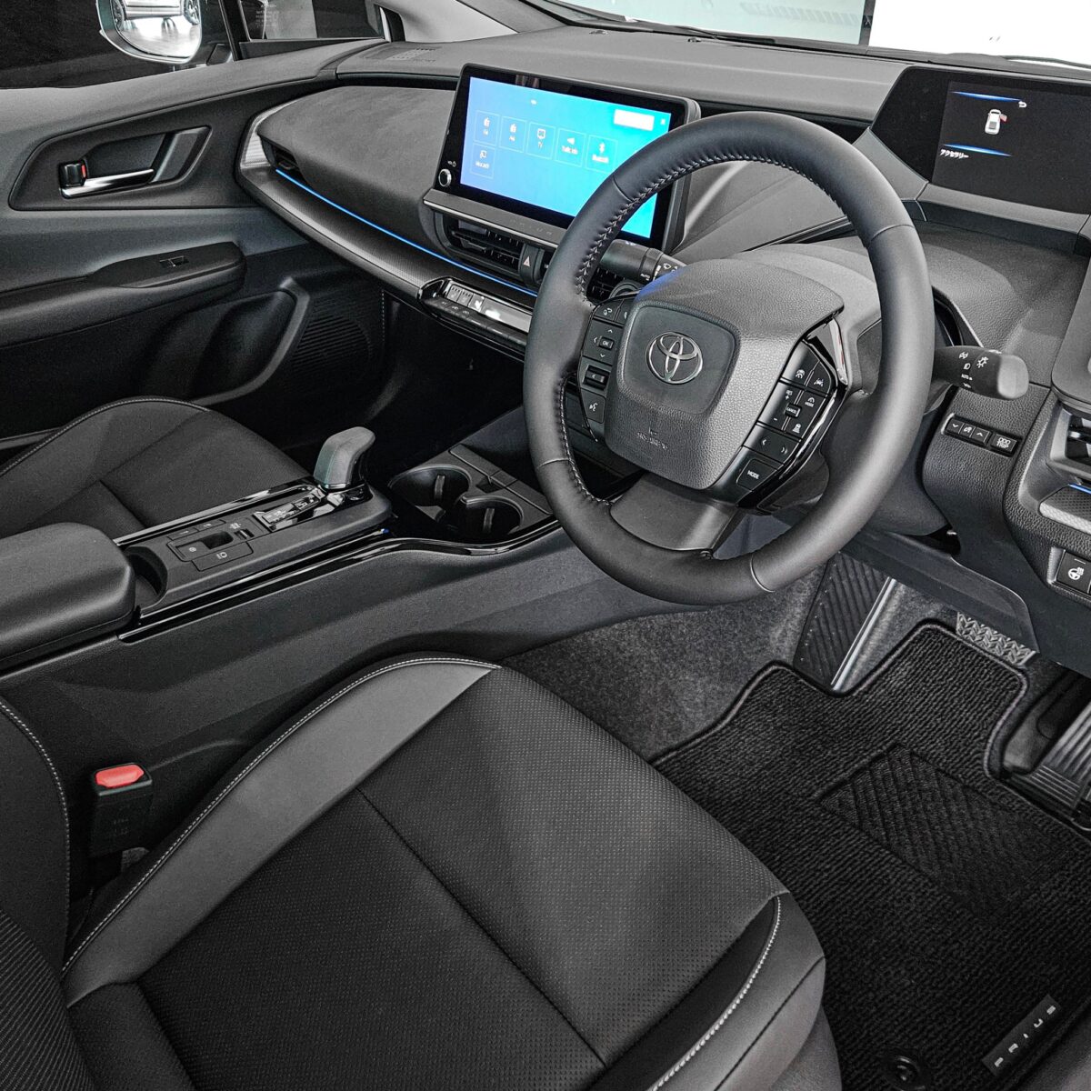 Toyota Prius Z Hybrid – Prius Z Hybrid 2.0 ลิตร 5 ที่นั่ง
